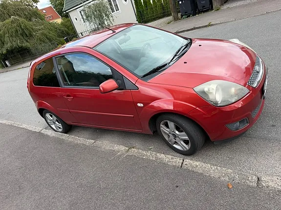 Ford Fiesta 2008 photo 3