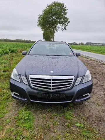 Mercedes-Benz E350