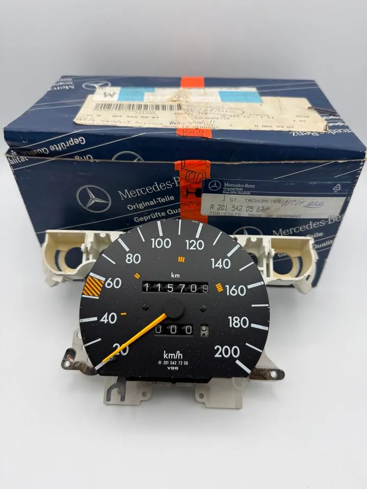 Mercedes-Benz W201