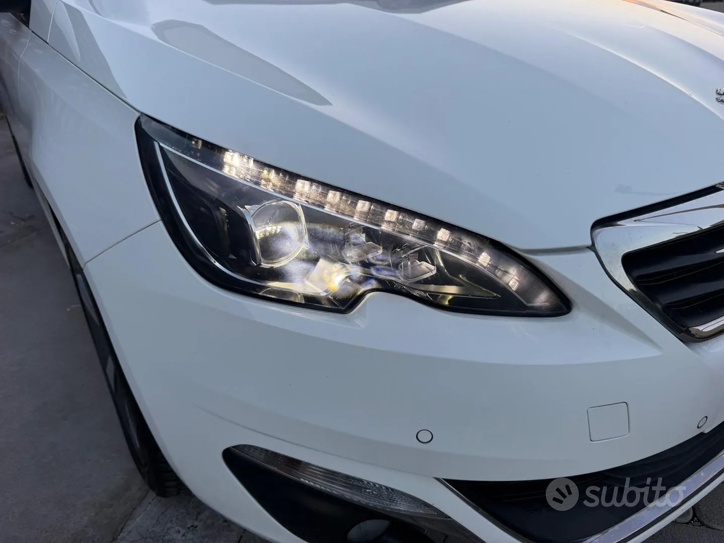 Peugeot 308 2015 photo 5