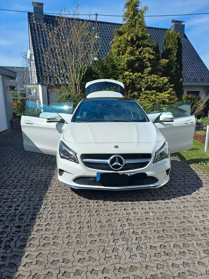 Mercedes-Benz Cla 200