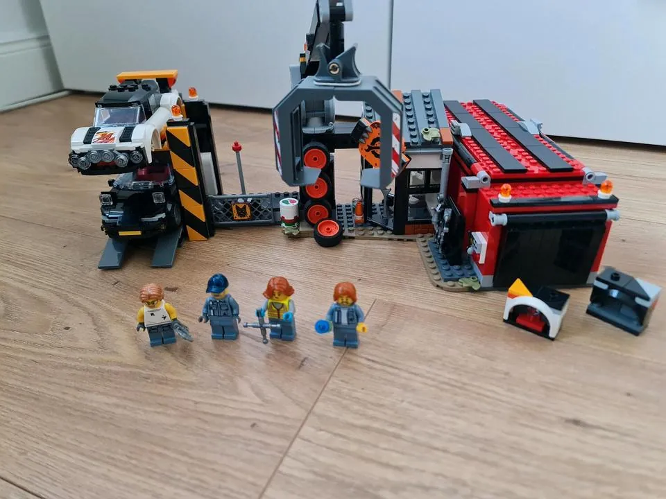 Lego City Schrottplatz With Cars