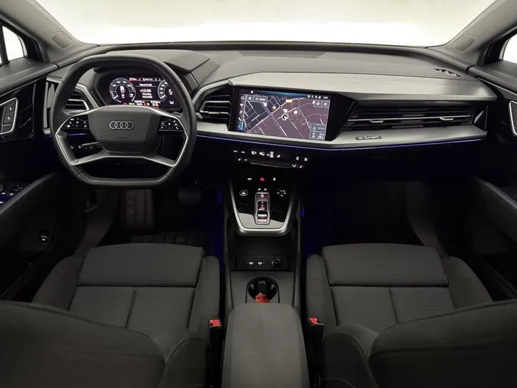 Audi Q4 E-Tron 2022 photo 2