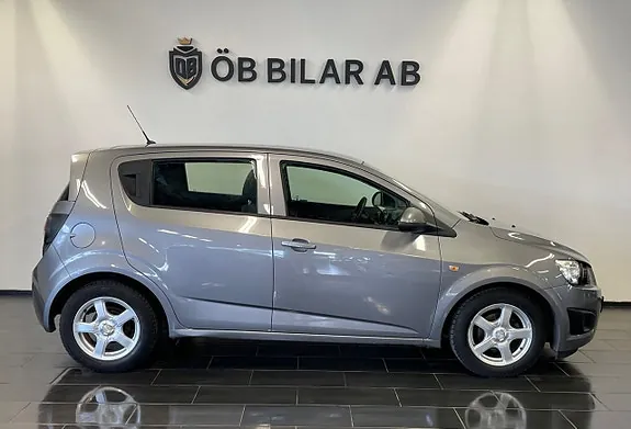Chevrolet Aveo 2012 photo 2