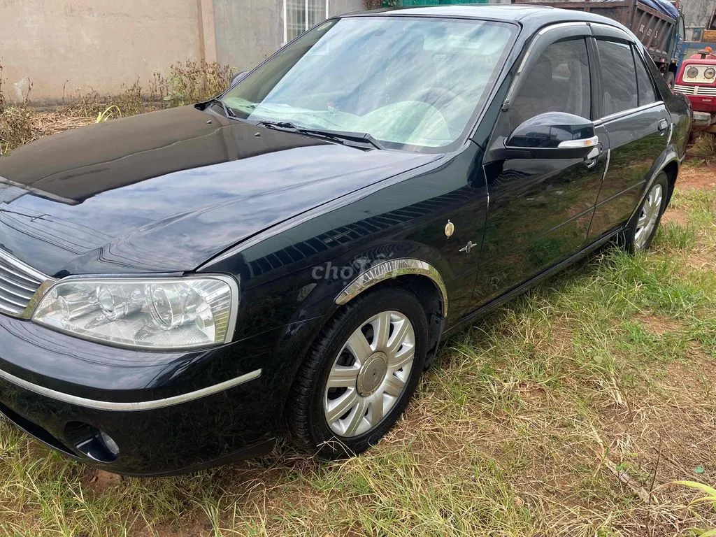 Ford Laser 2003 photo 4