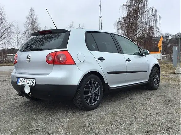 Volkswagen Golf 5 2006 photo 2