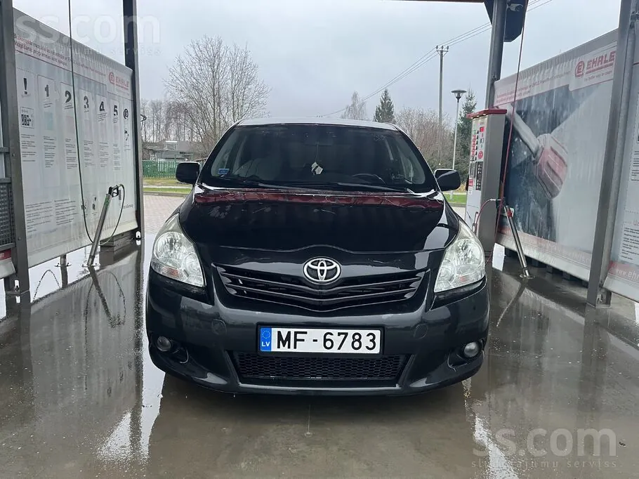 Toyota Verso 2009 photo 3