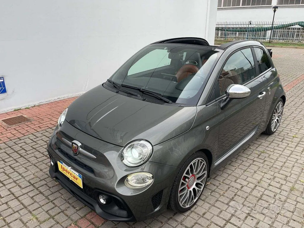 Abarth 595 2015 photo 2
