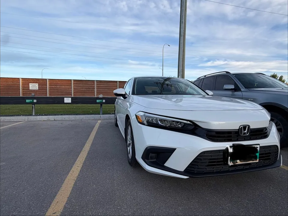 Honda Civic 2024 photo 2