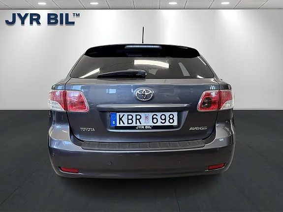 Toyota Avensis 2009 photo 4