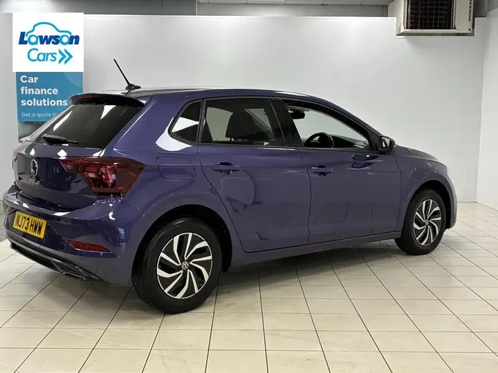 Volkswagen Polo 2023 photo 2