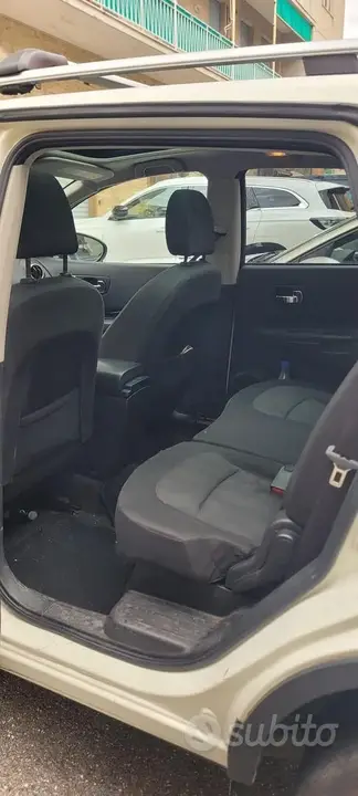 Nissan Qashqai 2012 photo 3