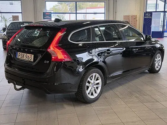 Volvo V60 2014 photo 4