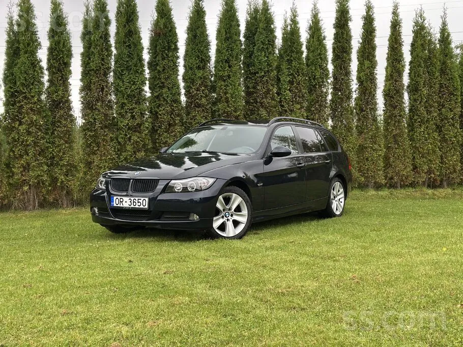 BMW 318I