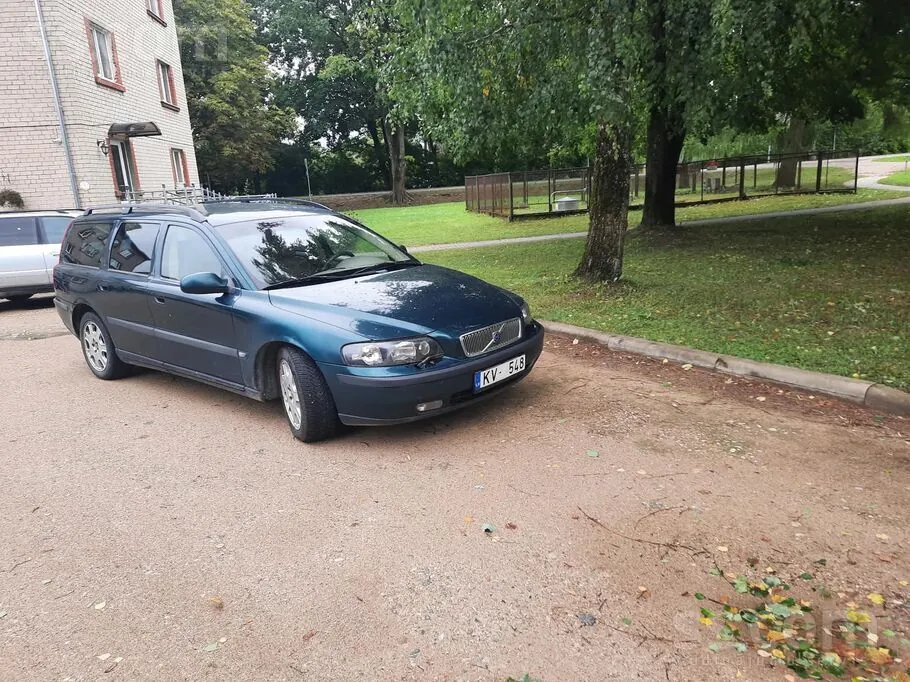 Volvo V70 2003 photo 3