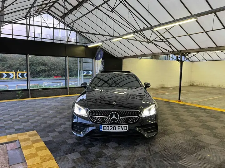 Mercedes-Benz E-Class 2020 photo 4