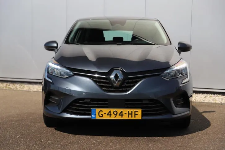 Renault Clio 2019 photo 2