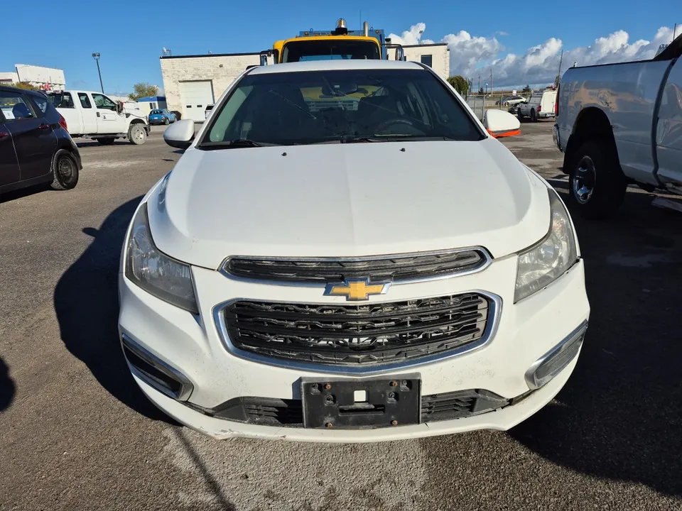 Chevrolet Cruze 2015 photo 2