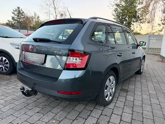 Skoda Fabia 2020 photo 4