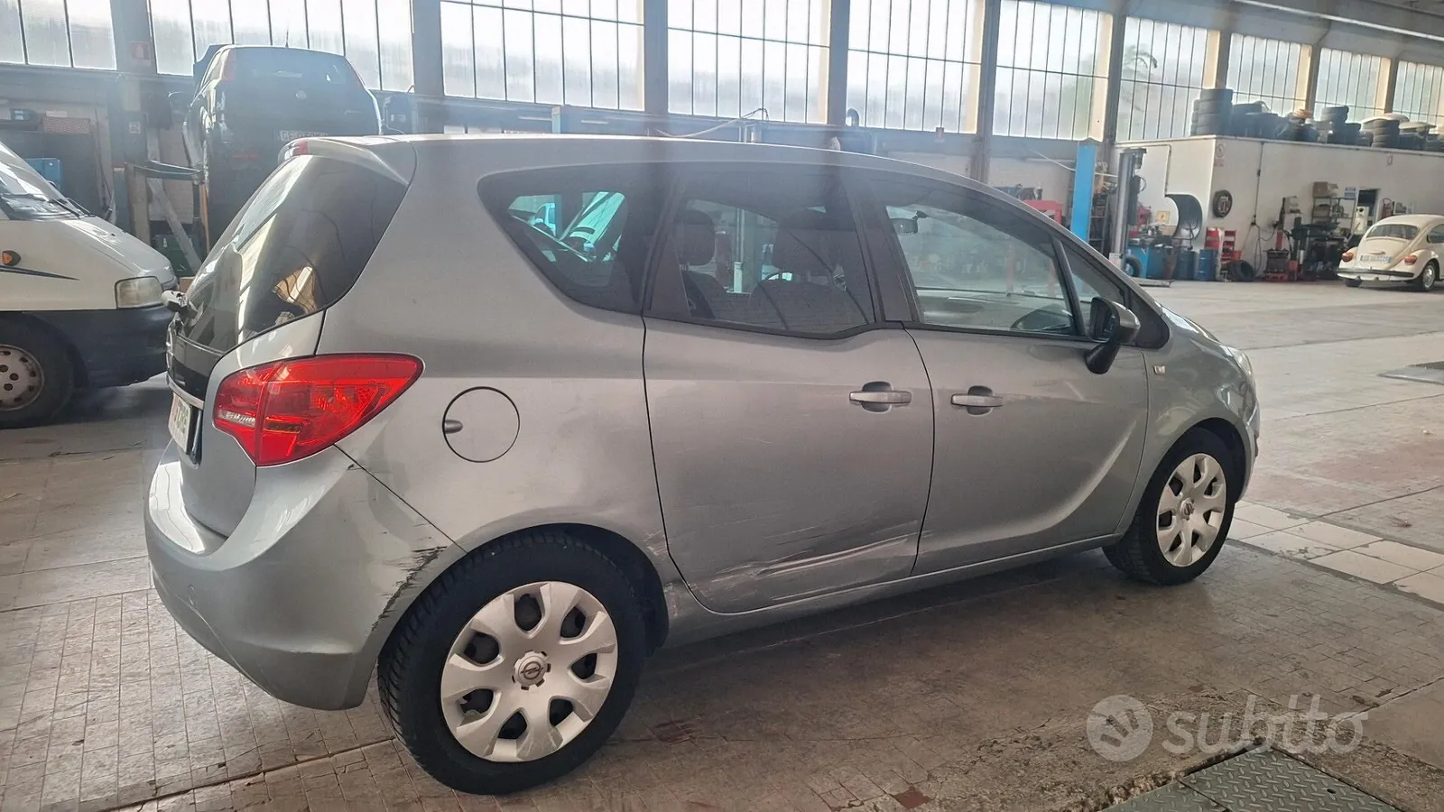 Opel Meriva 2012 photo 2
