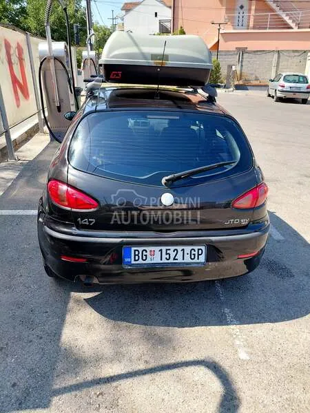 Alfa Romeo 147 2004 photo 4