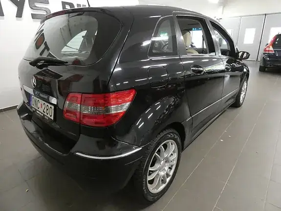 Mercedes-Benz B 170 2008 photo 5