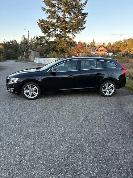 Volvo V60 2014 photo 4