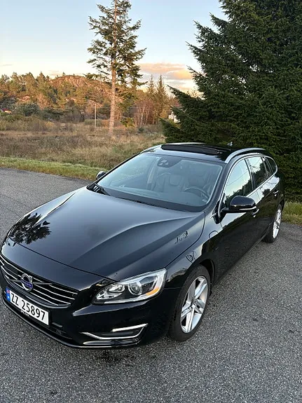 Volvo V60 2014 photo 2