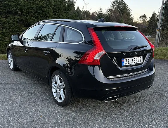 Volvo V60 2014 photo 5