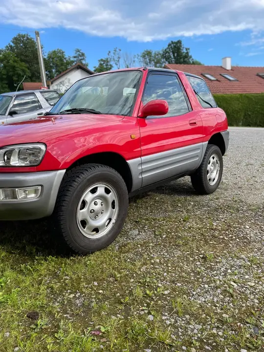 Toyota Rav4 1999 photo 2