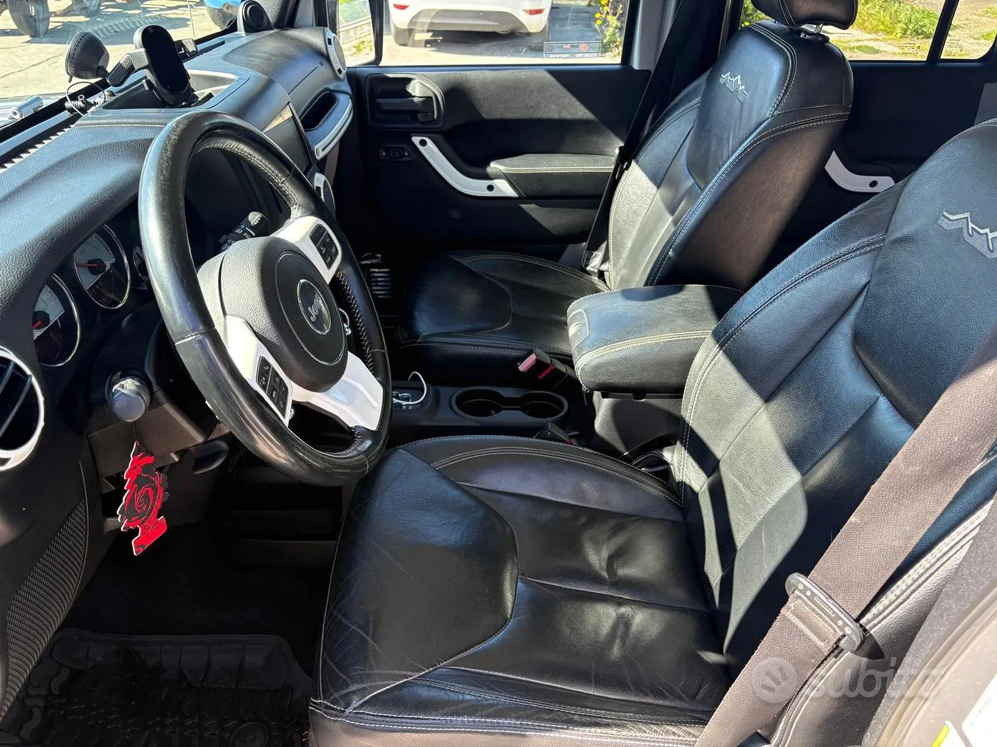 Jeep Wrangler 2014 photo 5