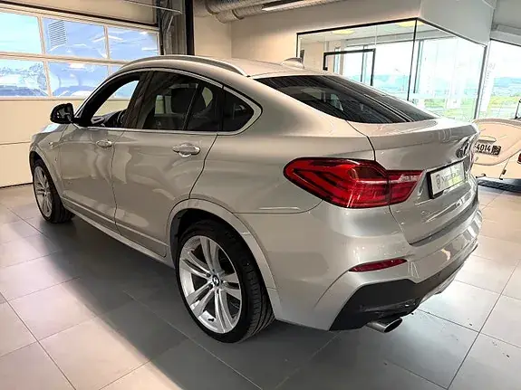 BMW X4 2016 photo 4