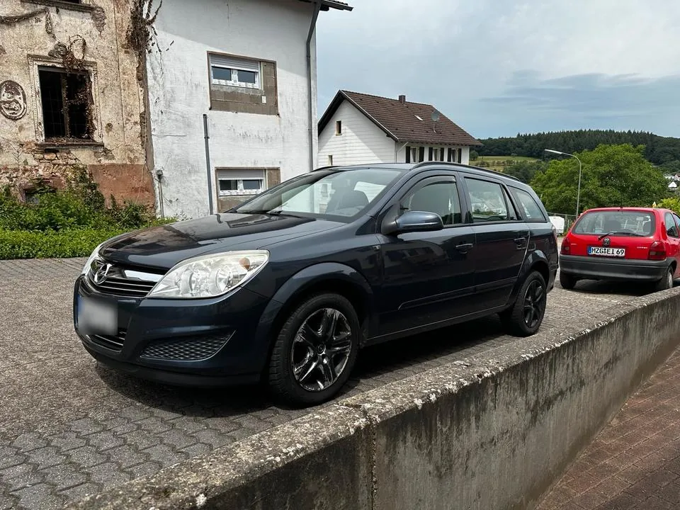 Opel Astra H