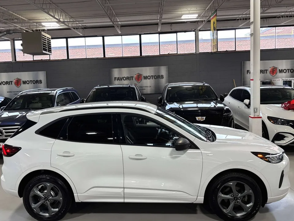 Ford Escape 2023 photo 3