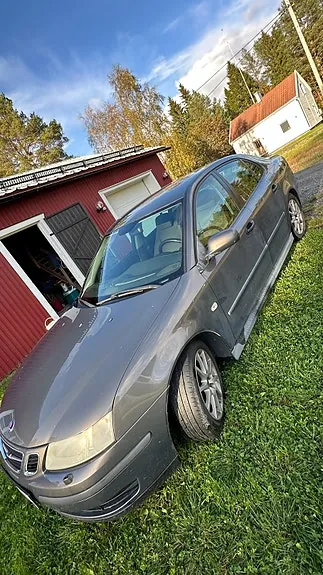 Saab 9-3 2005 photo 3