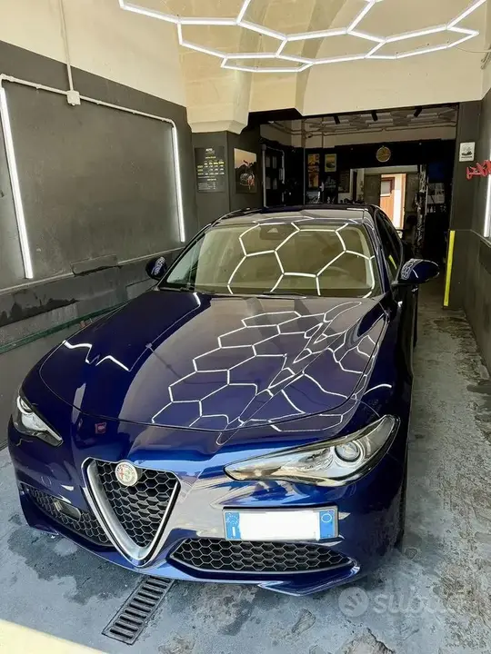 Alfa Romeo Giulia 2017 photo 5