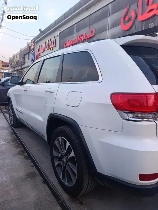 Jeep Grand Cherokee 2017 photo 3