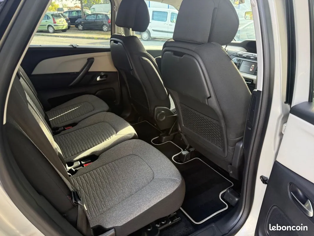 Citroen C4 Picasso 2020 photo 4