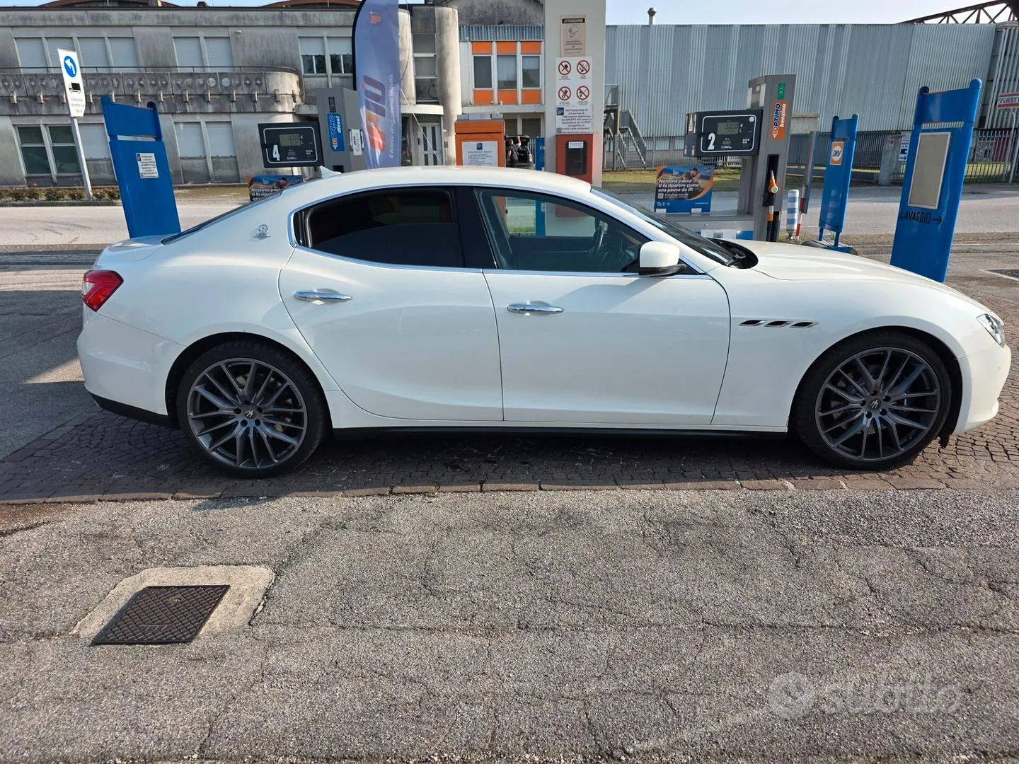 Maserati Ghibli 2015 photo 3