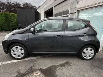 Toyota Aygo 2015 photo 2