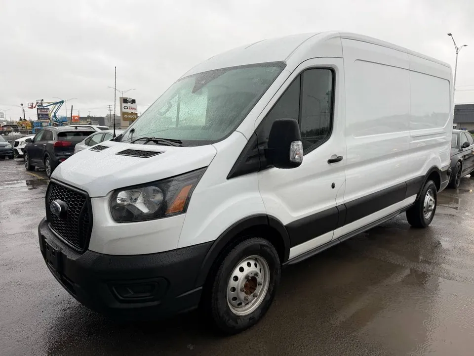 Ford Transit 2024 photo 3