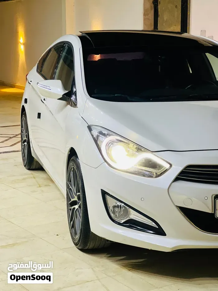 Hyundai I40 2012 photo 2