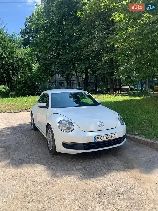 Volkswagen Beetle 2014 photo 3