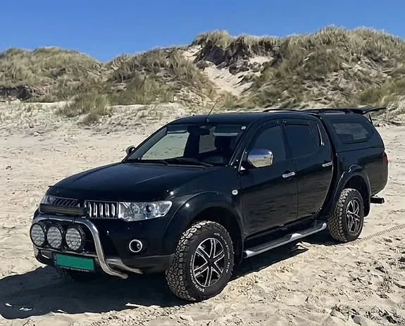 Mitsubishi L200 2011 photo 5