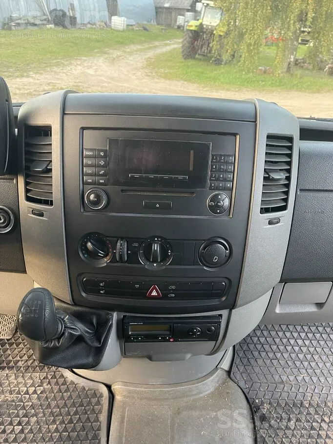 Volkswagen Crafter 2007 photo 5