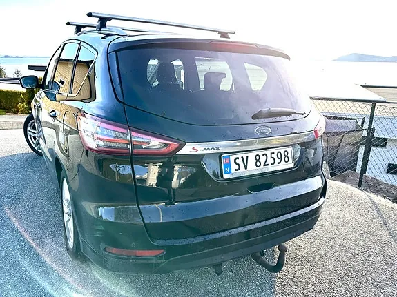 Ford S-Max 2017 photo 3