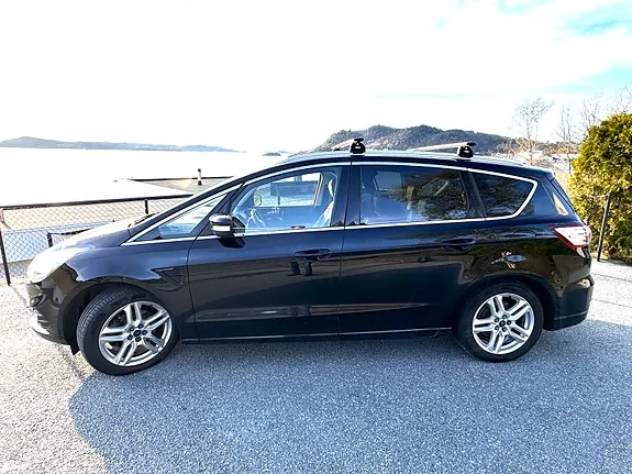 Ford S-Max 2017 photo 4