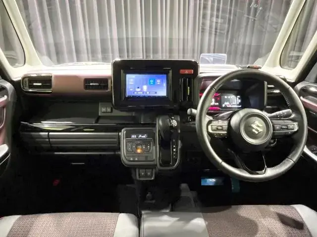 Suzuki Spacia Custom 2024 photo 2