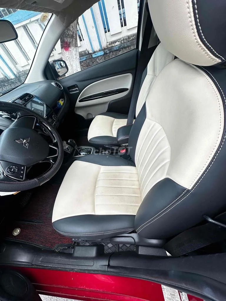 Mitsubishi Attrage 2018 photo 5