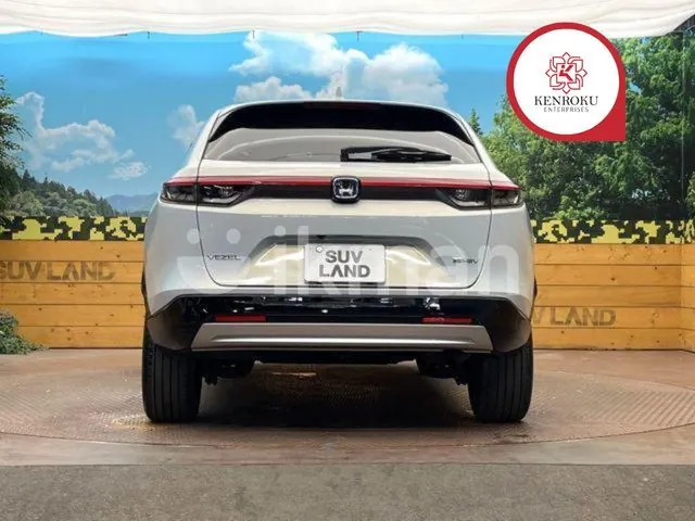 Honda Vezel 2024 photo 2